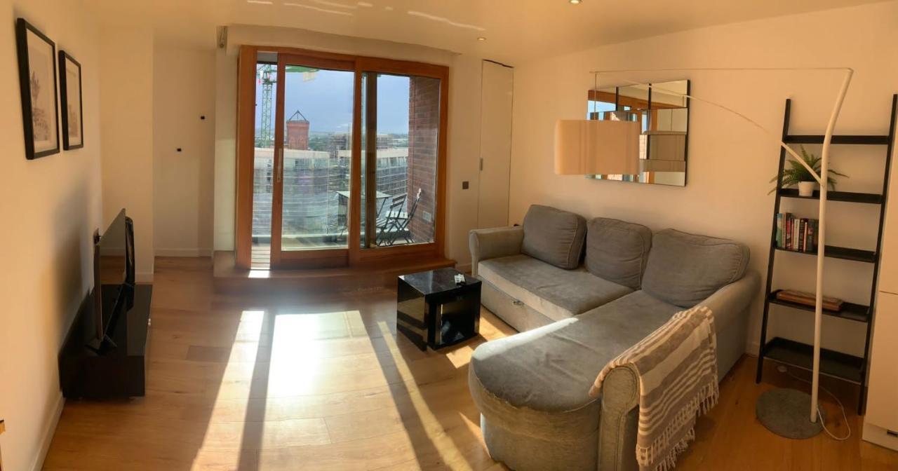 ليدز 2 Bed Apartment In Granary Wharf Leeds المظهر الخارجي الصورة