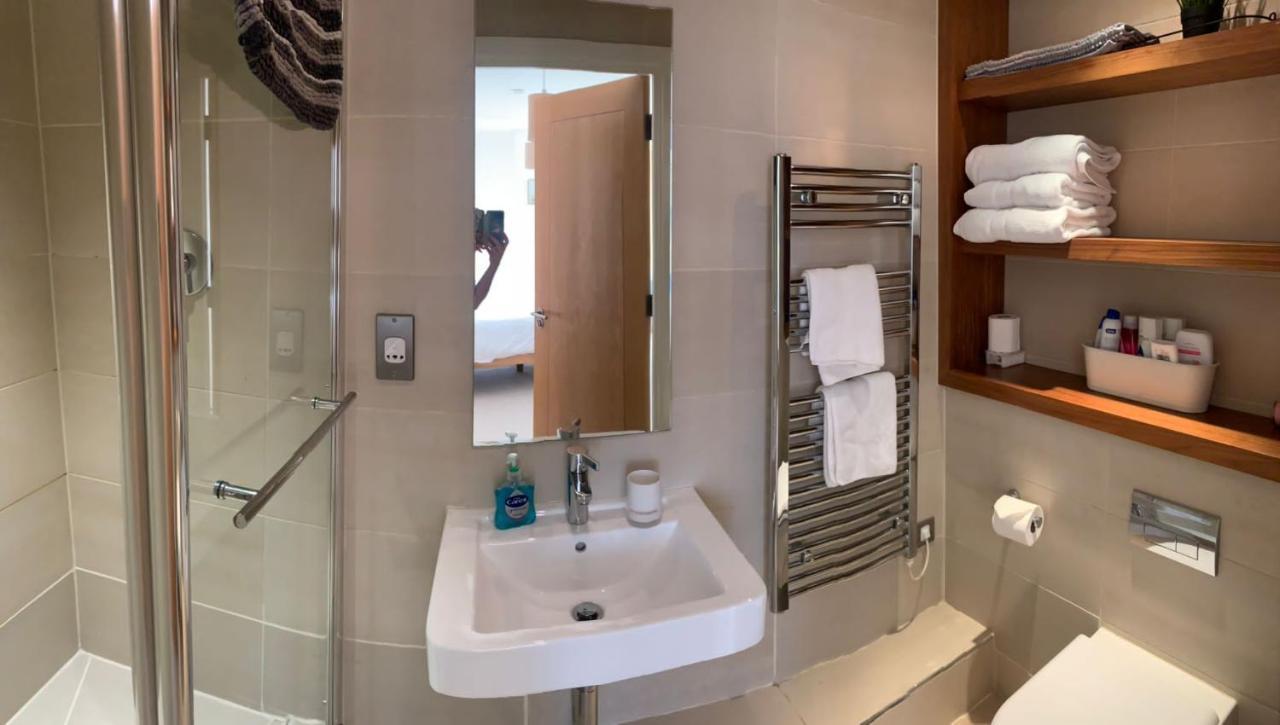 ليدز 2 Bed Apartment In Granary Wharf Leeds المظهر الخارجي الصورة